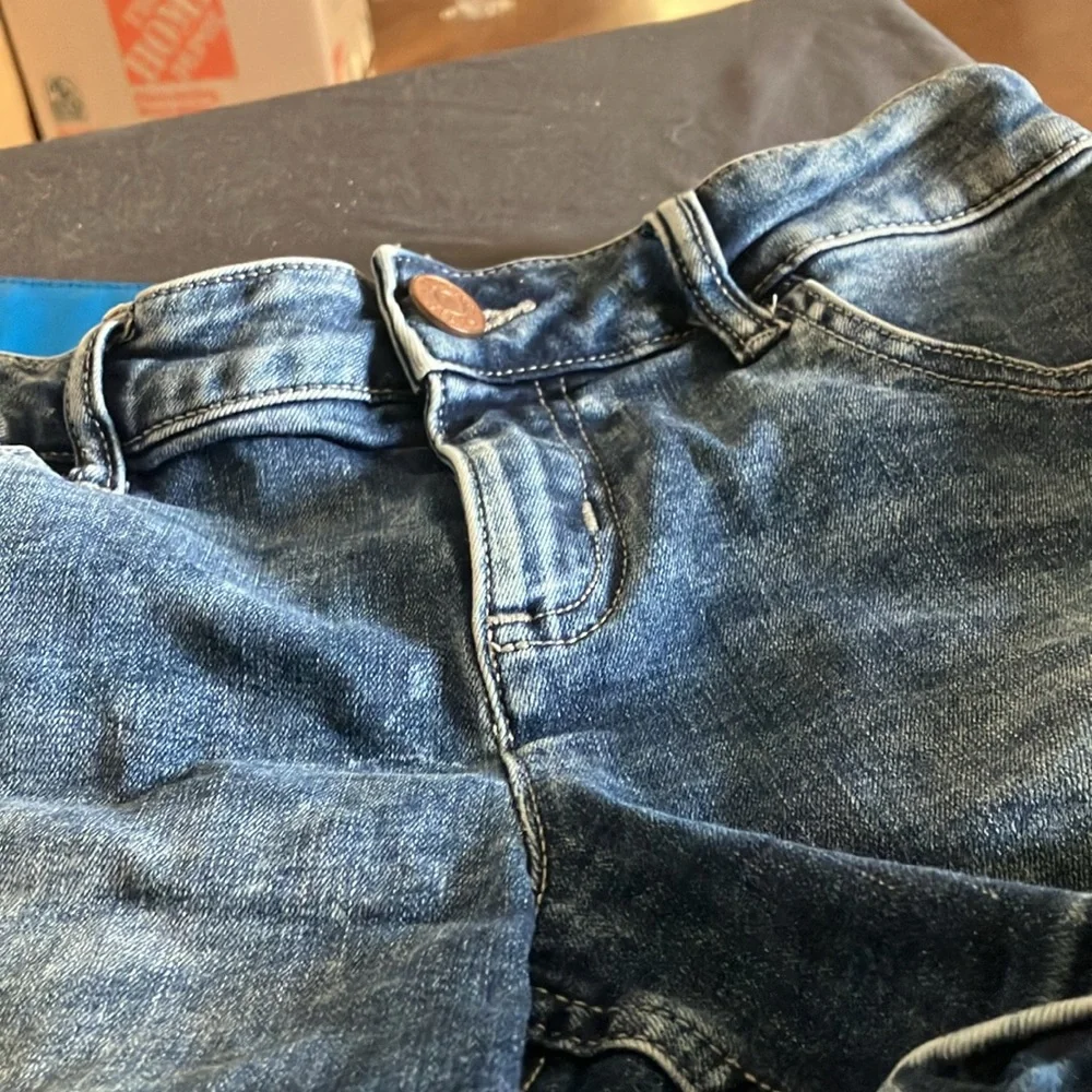 FINAL MARKDOWN Girls justice Distressed Denim Shorts 14